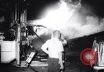 Standbild Absturz der US Air Force RF-4C Jet reconnaissance Flugzeug Austin Texas USA, 1967, aus Sekunde 14 historischem Filmmaterial Videoclip 65675026447