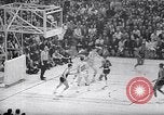 Immagine di NBA match San Francisco California USA, 1967, secondo 32 filmato di repertorio 65675026452