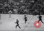 Immagine di NBA match San Francisco California USA, 1967, secondo 60 filmato di repertorio 65675026452