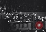 Image dénoncer Hitler New York City USA, 1934, de la seconde 17 séquences d'archives historiques vidéo 65675026457