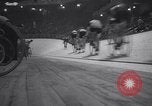 Standbild 6 Tage Bike Race New York City USA, 1934, aus Sekunde 11 historischem Filmmaterial Videoclip 65675026461