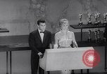 Immagine di Trentaduesima Academy Awards California United States USA, 1960, secondo 28 filmato di repertorio 65675026466