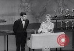 Immagine di Trentaduesima Academy Awards California United States USA, 1960, secondo 37 filmato di repertorio 65675026466