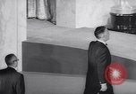 Immagine di Trentaduesima Academy Awards California United States USA, 1960, secondo 47 filmato di repertorio 65675026466
