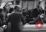 Immagine di Set parigino California United States USA, 1963, secondo 20 filmato di repertorio 65675026468