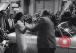 Immagine di Set parigino California United States USA, 1963, secondo 21 filmato di repertorio 65675026468