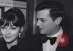 Image Le capitaine Newman MD Premier film Los Angeles California USA, 1963, de la seconde 17 séquences d'archives historiques vidéo 65675026472
