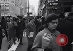 Image shopping de Noël United States USA, 1963, de la seconde 10 séquences d'archives historiques vidéo 65675026473