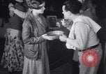 Standbild lange Tanz abschleifen Newark New Jersey USA, 1932, aus Sekunde 38 historischem Filmmaterial Videoclip 65675026477