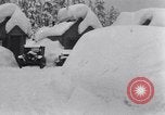 Immagine di Neve pesante Truckee California USA, 1932, secondo 44 filmato di repertorio 65675026482
