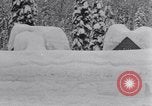 Immagine di Neve pesante Truckee California USA, 1932, secondo 50 filmato di repertorio 65675026482