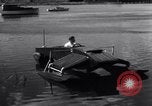 Standbild Pontoon Hydroplane Connecticut USA, 1932, aus Sekunde 15 historischem Filmmaterial Videoclip 65675026485