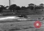 Standbild Pontoon Hydroplane Connecticut USA, 1932, aus Sekunde 30 historischem Filmmaterial Videoclip 65675026485