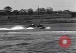 Standbild Pontoon Hydroplane Connecticut USA, 1932, aus Sekunde 33 historischem Filmmaterial Videoclip 65675026485