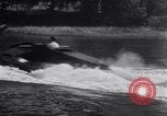 Standbild Pontoon Hydroplane Connecticut USA, 1932, aus Sekunde 45 historischem Filmmaterial Videoclip 65675026485