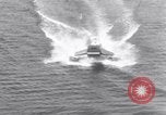 Standbild Pontoon Hydroplane Connecticut USA, 1932, aus Sekunde 56 historischem Filmmaterial Videoclip 65675026485