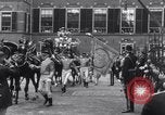 Standbild Königin Wilhelmina Den Haag Niederlande, 1932, aus Sekunde 21 historischem Filmmaterial Videoclip 65675026486