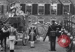 Standbild Königin Wilhelmina Den Haag Niederlande, 1932, aus Sekunde 50 historischem Filmmaterial Videoclip 65675026486