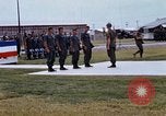 Standbild 9 Infanterie Division Umschichtung Vietnam, 1969, aus Sekunde 16 historischem Filmmaterial Videoclip 65675026537