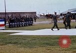 Standbild 9 Infanterie Division Umschichtung Vietnam, 1969, aus Sekunde 21 historischem Filmmaterial Videoclip 65675026537