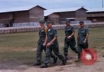 Standbild 9 Infanterie Division Umschichtung Vietnam, 1969, aus Sekunde 40 historischem Filmmaterial Videoclip 65675026537