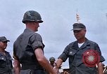 Standbild 9 Infanterie Division Umschichtung Vietnam, 1969, aus Sekunde 50 historischem Filmmaterial Videoclip 65675026537