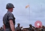 Standbild 9 Infanterie Division Umschichtung Vietnam, 1969, aus Sekunde 56 historischem Filmmaterial Videoclip 65675026537