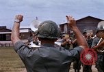 Standbild 9 Infanterie Division Umschichtung Vietnam, 1969, aus Sekunde 61 historischem Filmmaterial Videoclip 65675026537