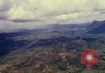 Standbild Air Strip im Dschungel Vietnam, 1969, aus Sekunde 26 historischem Filmmaterial Videoclip 65675026546