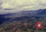 Standbild Air Strip im Dschungel Vietnam, 1969, aus Sekunde 27 historischem Filmmaterial Videoclip 65675026546