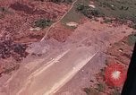 Standbild Air Strip im Dschungel Vietnam, 1969, aus Sekunde 60 historischem Filmmaterial Videoclip 65675026546