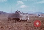 Standbild 81 mm Mörtel Vietnam, 1968, aus Sekunde 11 historischem Filmmaterial Videoclip 65675026553