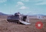 Standbild 81 mm Mörtel Vietnam, 1968, aus Sekunde 19 historischem Filmmaterial Videoclip 65675026553