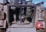 Standbild 81 mm Mörtel Vietnam, 1968, aus Sekunde 26 historischem Filmmaterial Videoclip 65675026553