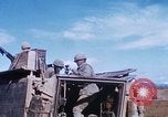 Standbild 81 mm Mörtel Vietnam, 1968, aus Sekunde 39 historischem Filmmaterial Videoclip 65675026553