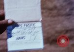 Standbild 81 mm Mörtel Vietnam, 1968, aus Sekunde 12 historischem Filmmaterial Videoclip 65675026554