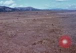 Standbild 81 mm Mörtel Vietnam, 1968, aus Sekunde 19 historischem Filmmaterial Videoclip 65675026554