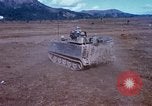 Standbild 81 mm Mörtel Vietnam, 1968, aus Sekunde 24 historischem Filmmaterial Videoclip 65675026554