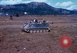 Standbild 81 mm Mörtel Vietnam, 1968, aus Sekunde 31 historischem Filmmaterial Videoclip 65675026554