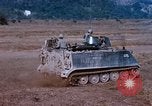 Standbild 81 mm Mörtel Vietnam, 1968, aus Sekunde 38 historischem Filmmaterial Videoclip 65675026554