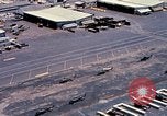 Standbild 147th Aviation Company Vung Tau Vietnam, 1970, aus Sekunde 34 historischem Filmmaterial Videoclip 65675026555