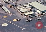 Standbild 147th Aviation Company Vung Tau Vietnam, 1970, aus Sekunde 43 historischem Filmmaterial Videoclip 65675026555