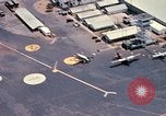 Standbild 147th Aviation Company Vung Tau Vietnam, 1970, aus Sekunde 44 historischem Filmmaterial Videoclip 65675026555
