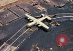 Standbild 147th Aviation Company Vung Tau Vietnam, 1970, aus Sekunde 57 historischem Filmmaterial Videoclip 65675026555