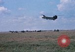 Standbild 147th Aviation Company Vung Tau Vietnam, 1970, aus Sekunde 24 historischem Filmmaterial Videoclip 65675026556