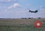 Standbild 147th Aviation Company Vung Tau Vietnam, 1970, aus Sekunde 27 historischem Filmmaterial Videoclip 65675026556