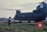 Standbild 147th Aviation Company Vung Tau Vietnam, 1970, aus Sekunde 19 historischem Filmmaterial Videoclip 65675026558