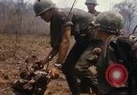 Standbild Operation Junction City Vietnam, 1967, aus Sekunde 28 historischem Filmmaterial Videoclip 65675026565