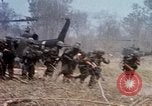 Standbild Operation Junction City Vietnam, 1967, aus Sekunde 27 historischem Filmmaterial Videoclip 65675026567