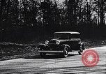 Standbild Autos von Ford Michigan United States USA, 1935, aus Sekunde 27 historischem Filmmaterial Videoclip 65675026575